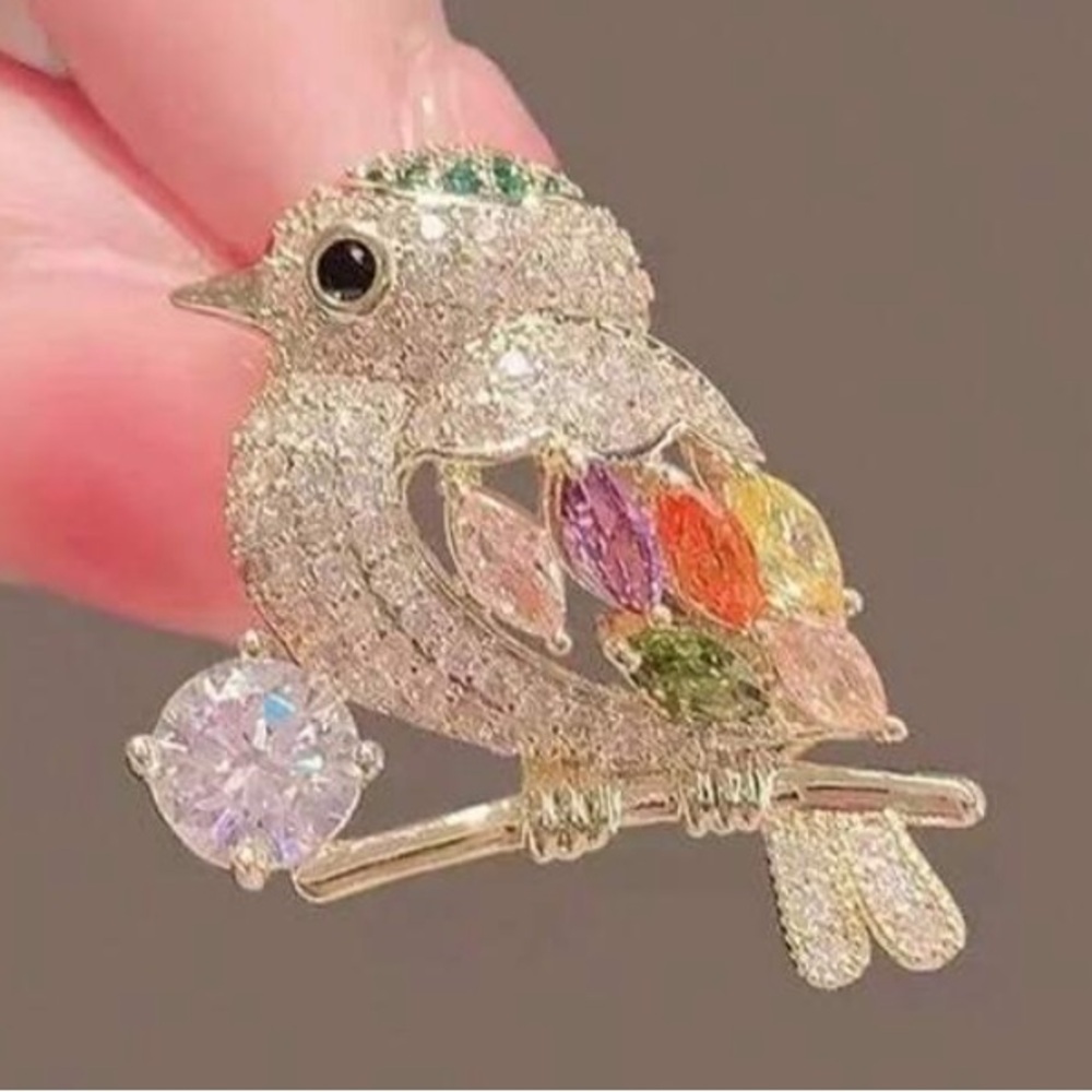 Cubic Zirconia Bird Pin